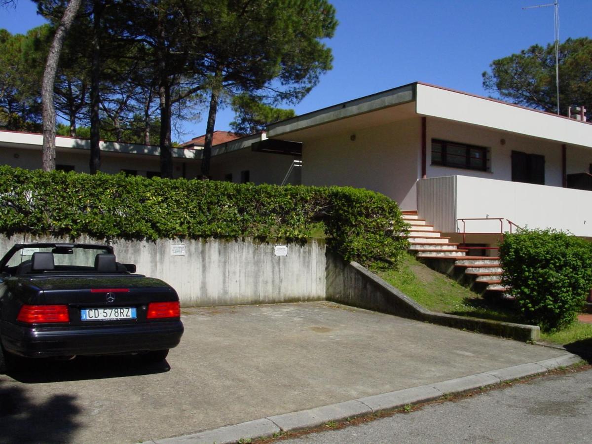 Apartmán Flat In Lignano Pineta Lignano Sabbiadoro Exteriér fotografie